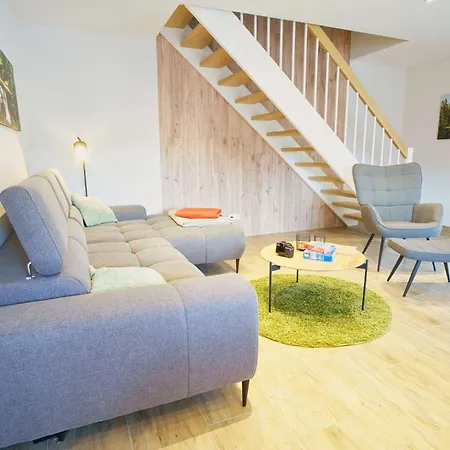Auerhahn Ferienhaeuser Haus Tajo Casa de Férias