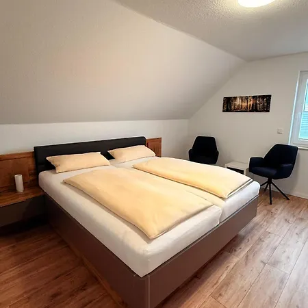 Auerhahn Ferienhaeuser Haus Tajo Tatil Evi *