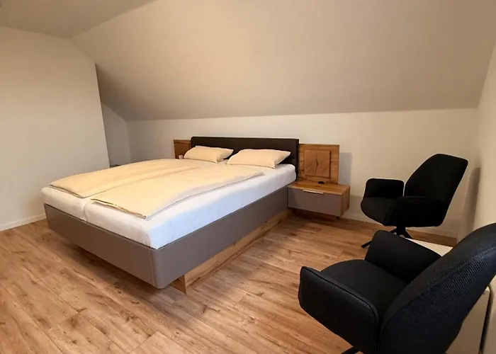 Auerhahn Ferienhaeuser Haus Tajo *